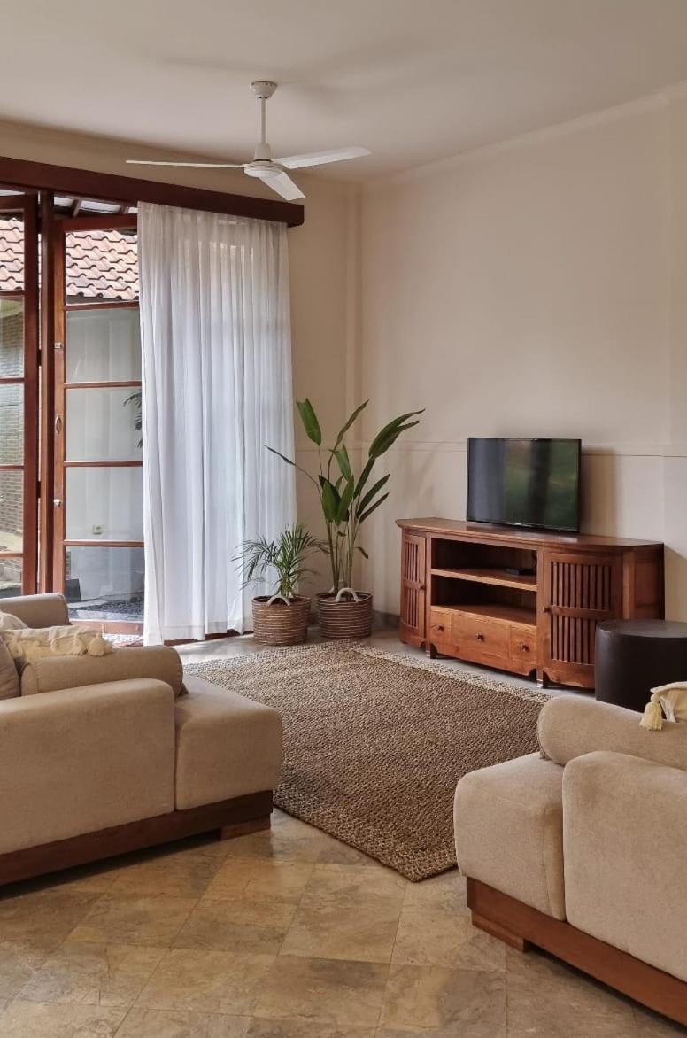 Mumbul Villas ヌサドゥア エクステリア 写真
